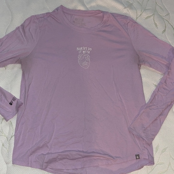 Light purple/ lavendar Long Sleeve underscrub nurses week Shirt - Picture 1 of 5